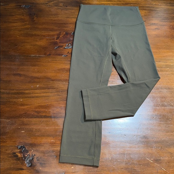 lululemon athletica Pants - NEW LULULEMON HIGH WAISTED WUNDER UNDER LEGGINGS🌸